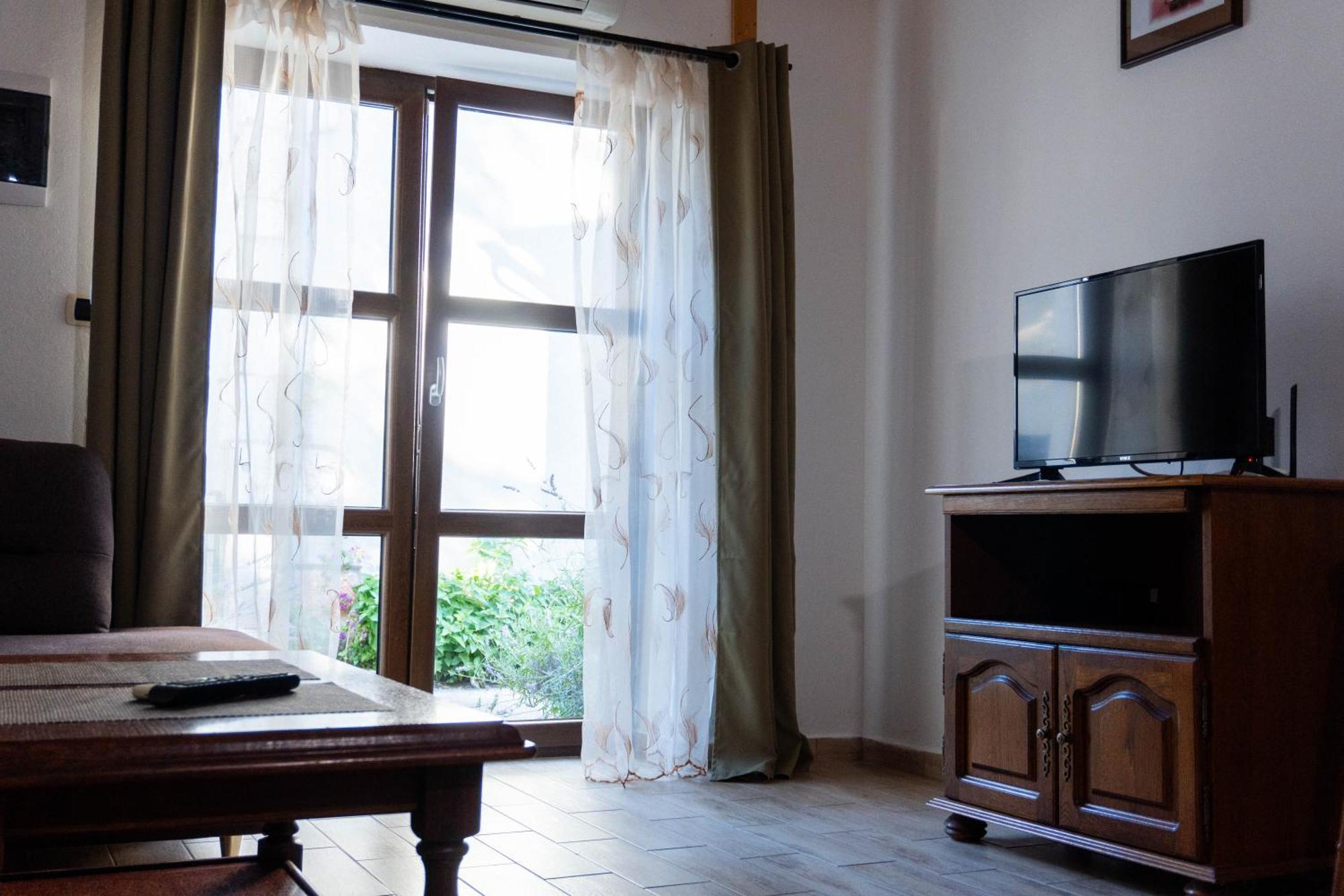 Apartment Deborah Крница Экстерьер фото